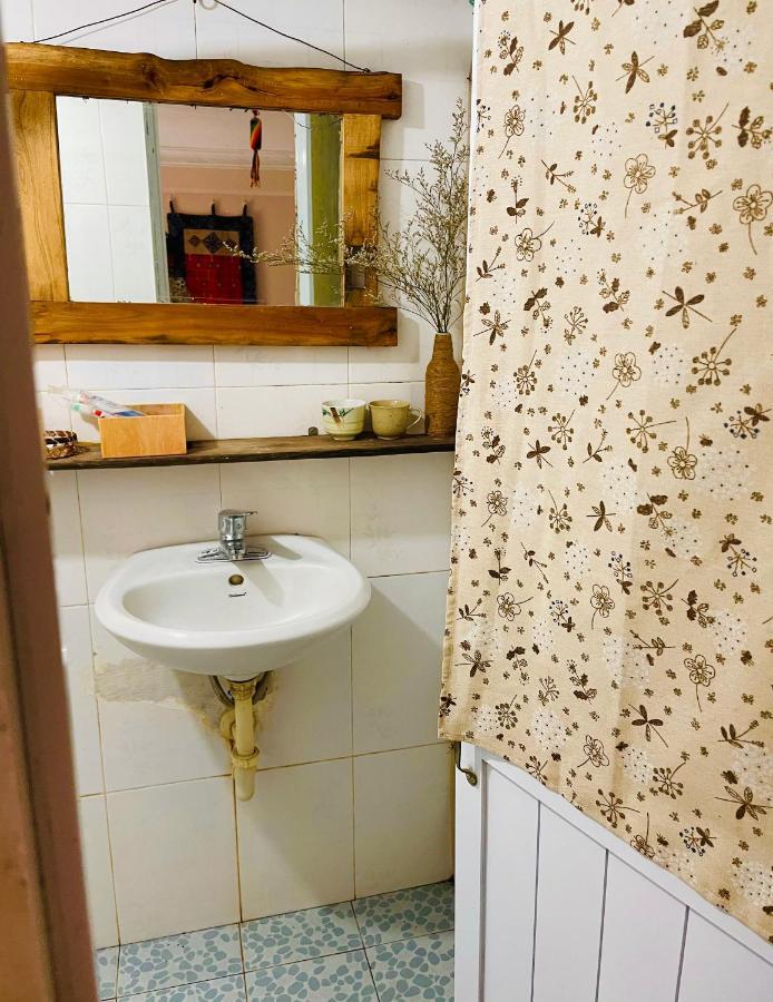 Chu Nhat Cafe & Homestay - 12 Ngo 41 Duong Lang - Co So 1 Ханой Екстериор снимка