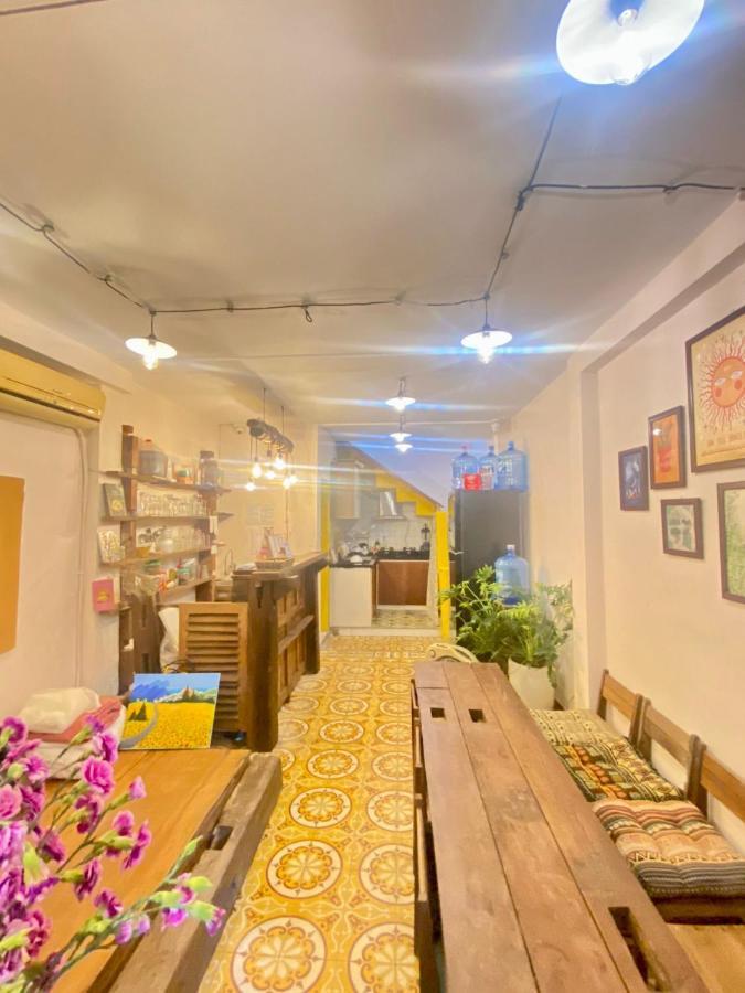 Chu Nhat Cafe & Homestay - 12 Ngo 41 Duong Lang - Co So 1 Ханой Екстериор снимка