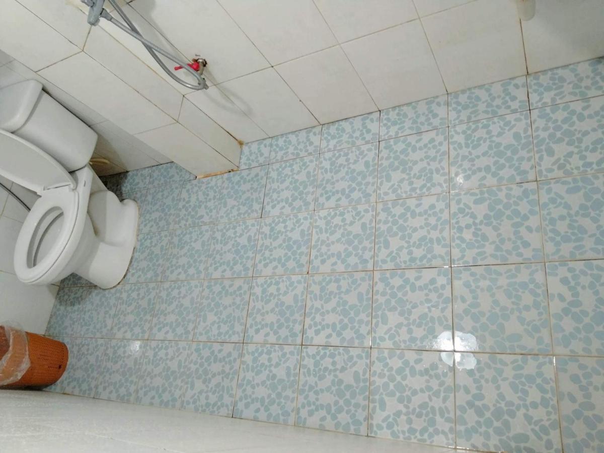 Chu Nhat Cafe & Homestay - 12 Ngo 41 Duong Lang - Co So 1 Ханой Екстериор снимка